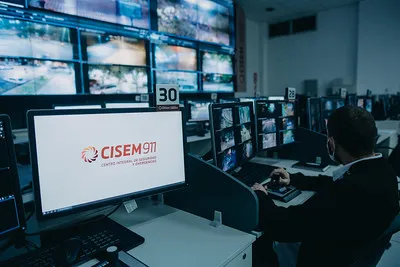 52588650522_7cc409379f_w