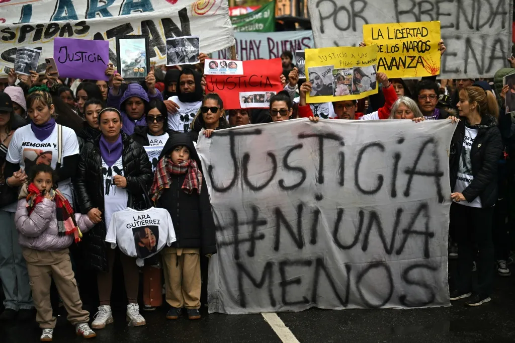 2025-09-27T223A123A57Z-90078578