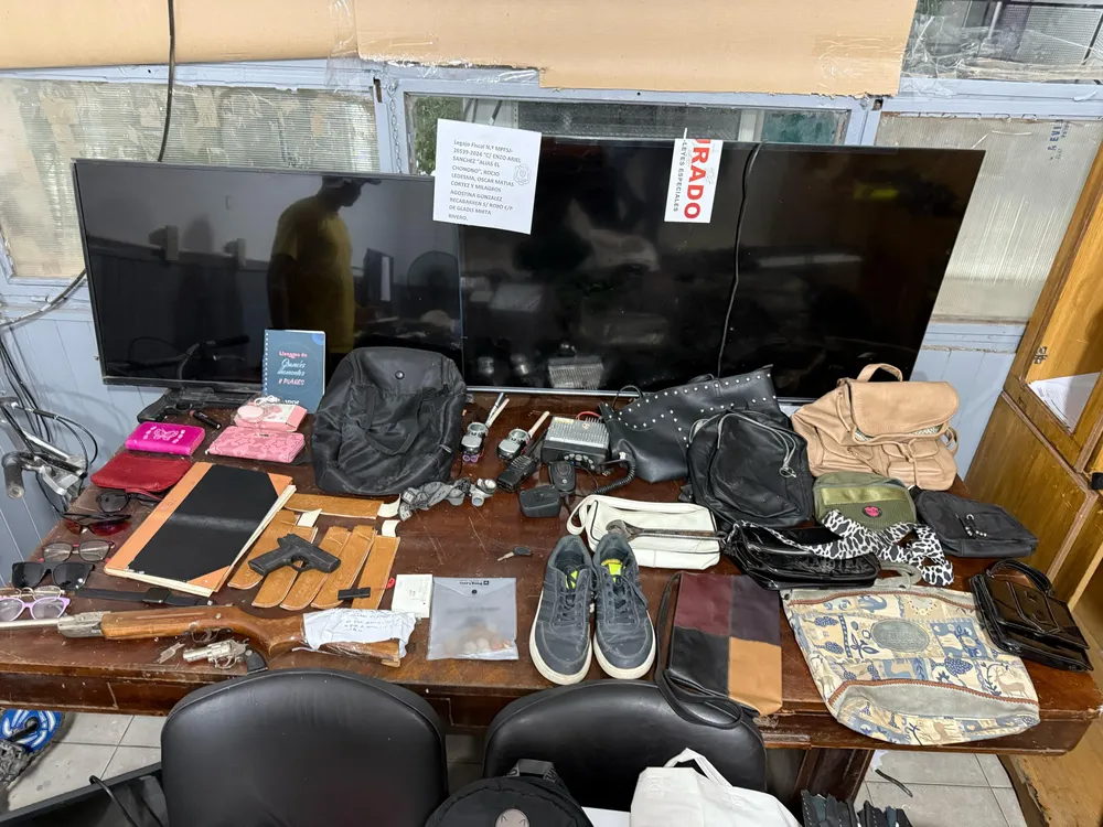 WhatsApp Image 2025-02-21 at 00.17.02