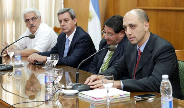 GobiernoEducacionSecundario-24112016-640x375
