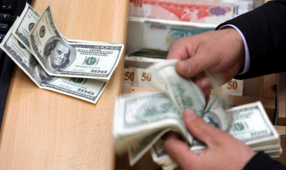 dolares
