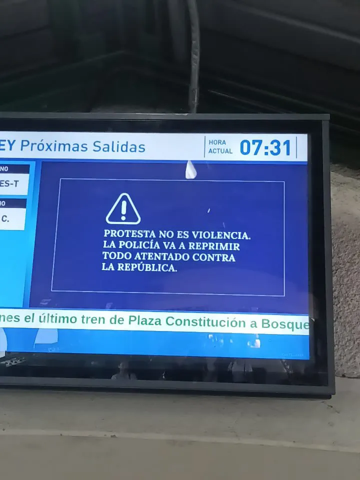GmZdFVFbYAAyqPa