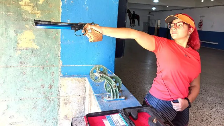 60803060ae37bfad800e2de101cab8f9_L