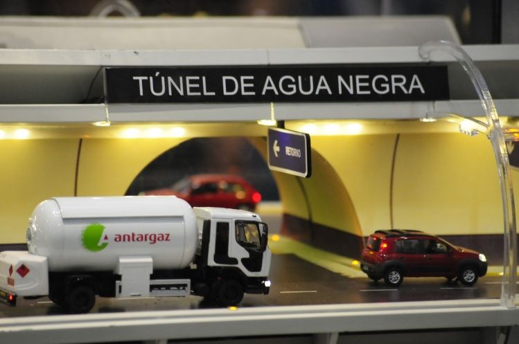 maquetatunell1.jpg_1263027659
