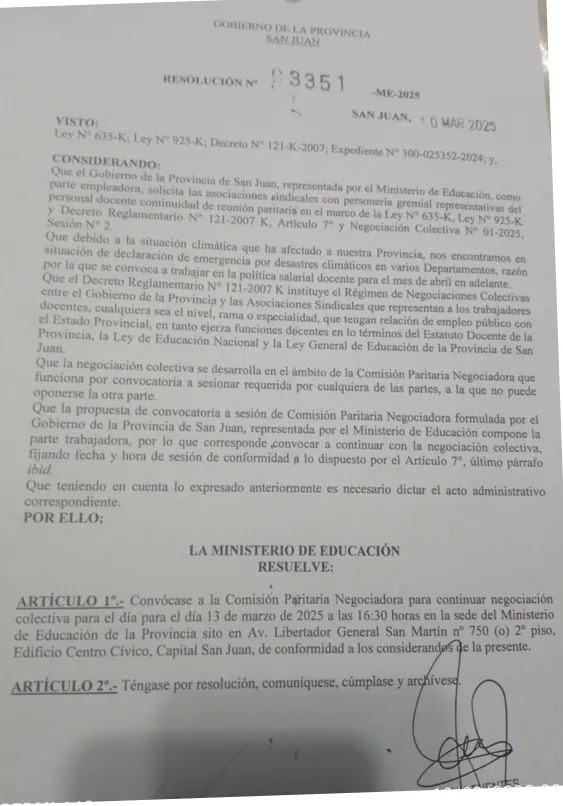 Resolución 3351