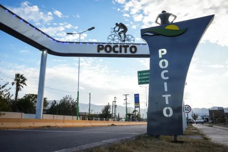 6e70d21236cabb883c5a558fc66edee8_L