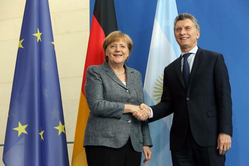 Merkel-Macri