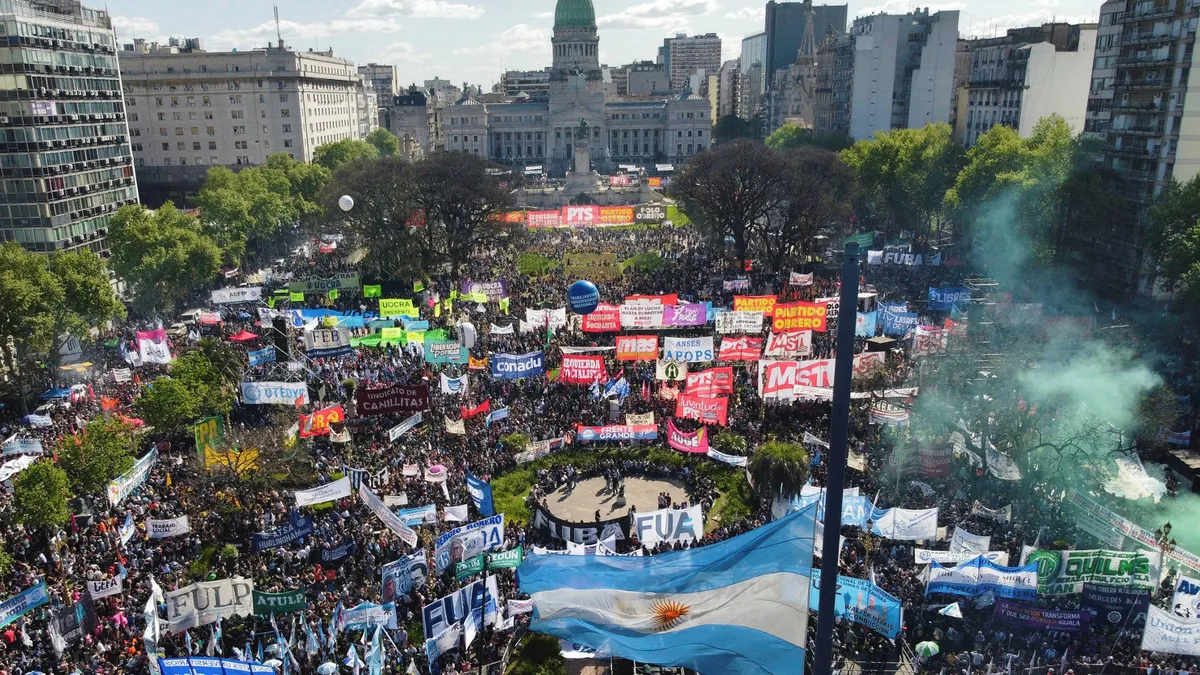 marcha-federal-buenos-aires-1.jpg