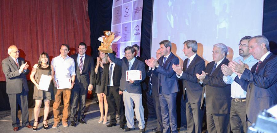 37033432563_a0db726813_b