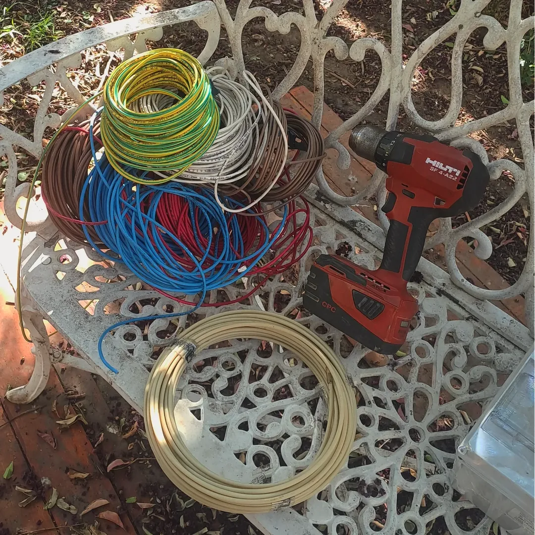 un poquito de mi día a día y mi trabajo 🍷#fyp #argentina #martincirio #luzu #lesbian girls