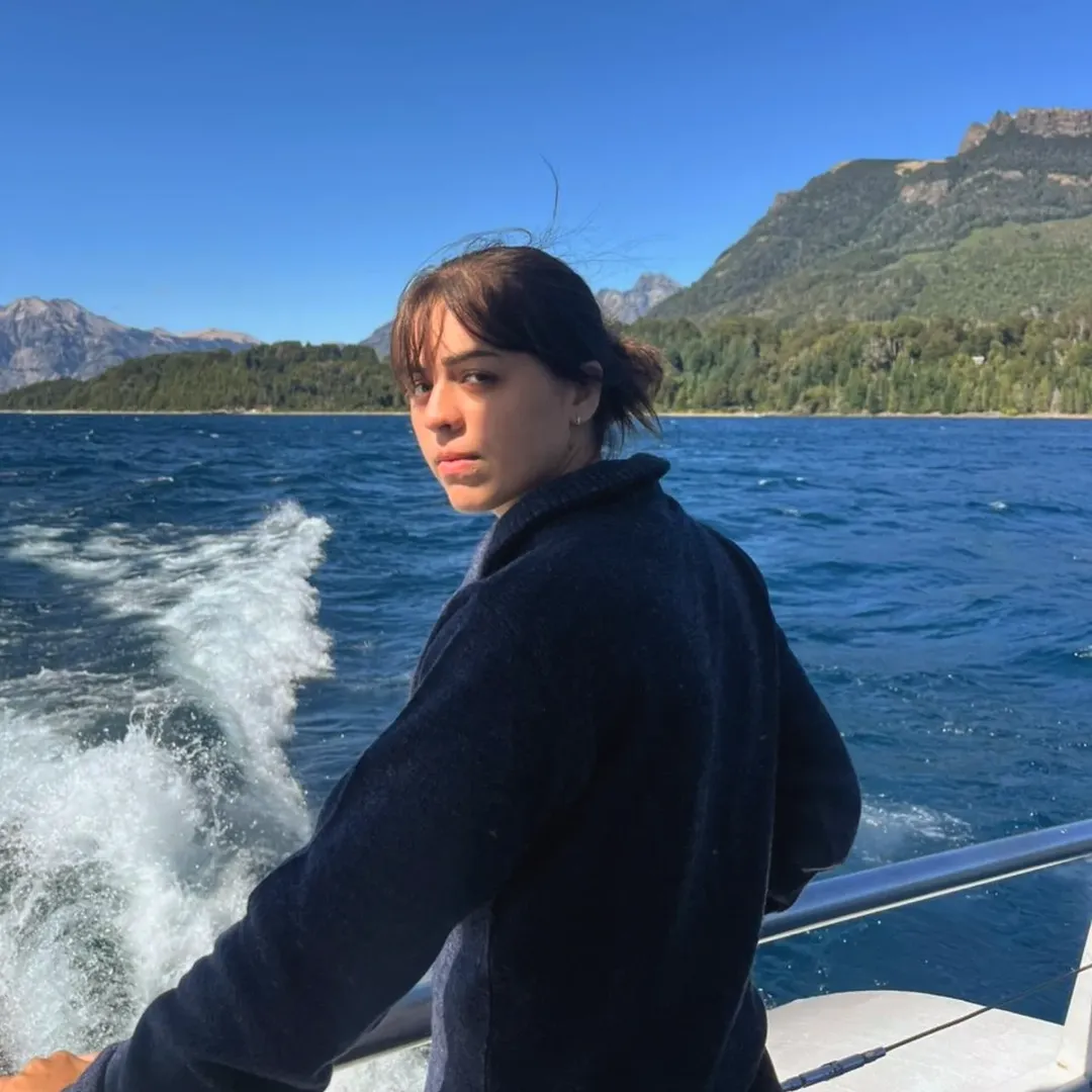 un poquito de mi día a día y mi trabajo 🍷#fyp #argentina #martincirio #luzu #lesbian girls (1)